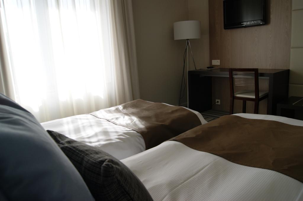 Hotel Malpertuus Римст Екстериор снимка